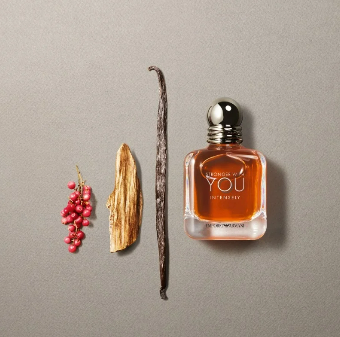 EMPORIO ARMANI STRONGER WITH YOU INTENSELY ПАРФЮМНА ВОДА ( EDP )