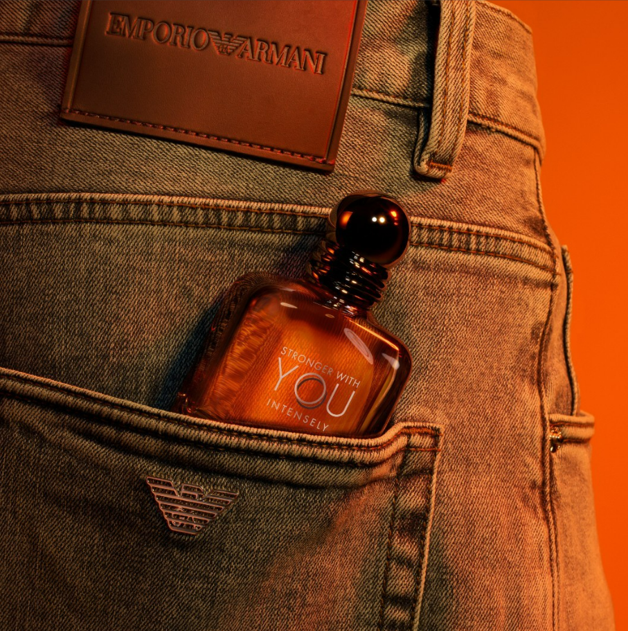 EMPORIO ARMANI STRONGER WITH YOU INTENSELY ПАРФЮМНА ВОДА ( EDP )